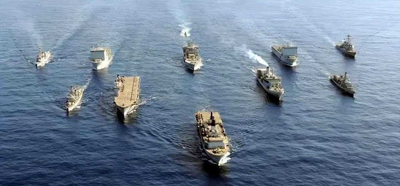 俄乌关键时刻，普京收到逮捕令，西方的包围网收紧，中国也被圈住