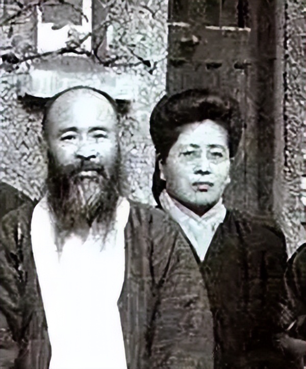 搞艺术的男人性格,搞艺术的人多情