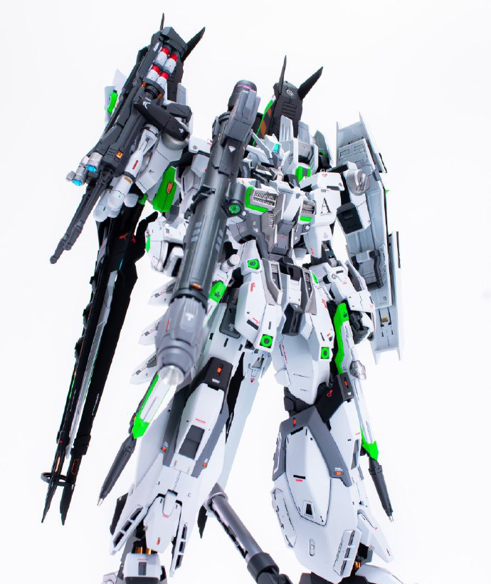 脉冲高达和强袭高达模型,脉冲高达各种形态模型