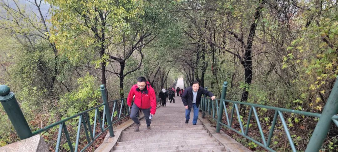 遇见俱乐部日照,九真山踏青