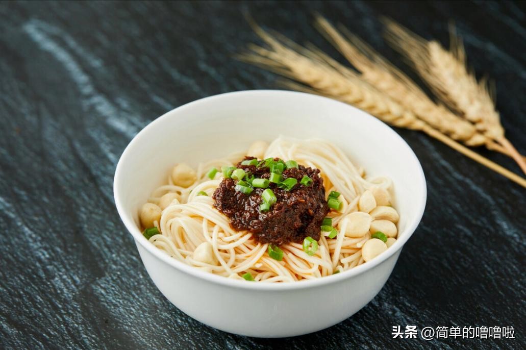 专门说四川各地传统小吃,四川的十大名小吃