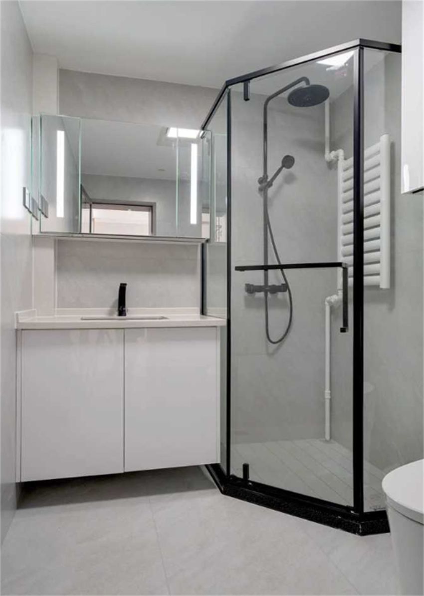 入住半年卫生间还反味,入住后卫生间不够用怎么办