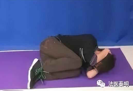 韩国万圣节踩踏事件的原因是什么,韩国万圣节踩踏事件有中国人吗