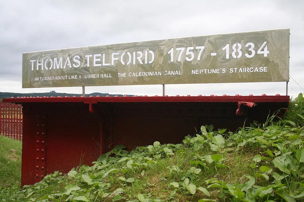 在花园中思考宇宙——詹克斯宇宙思考花园