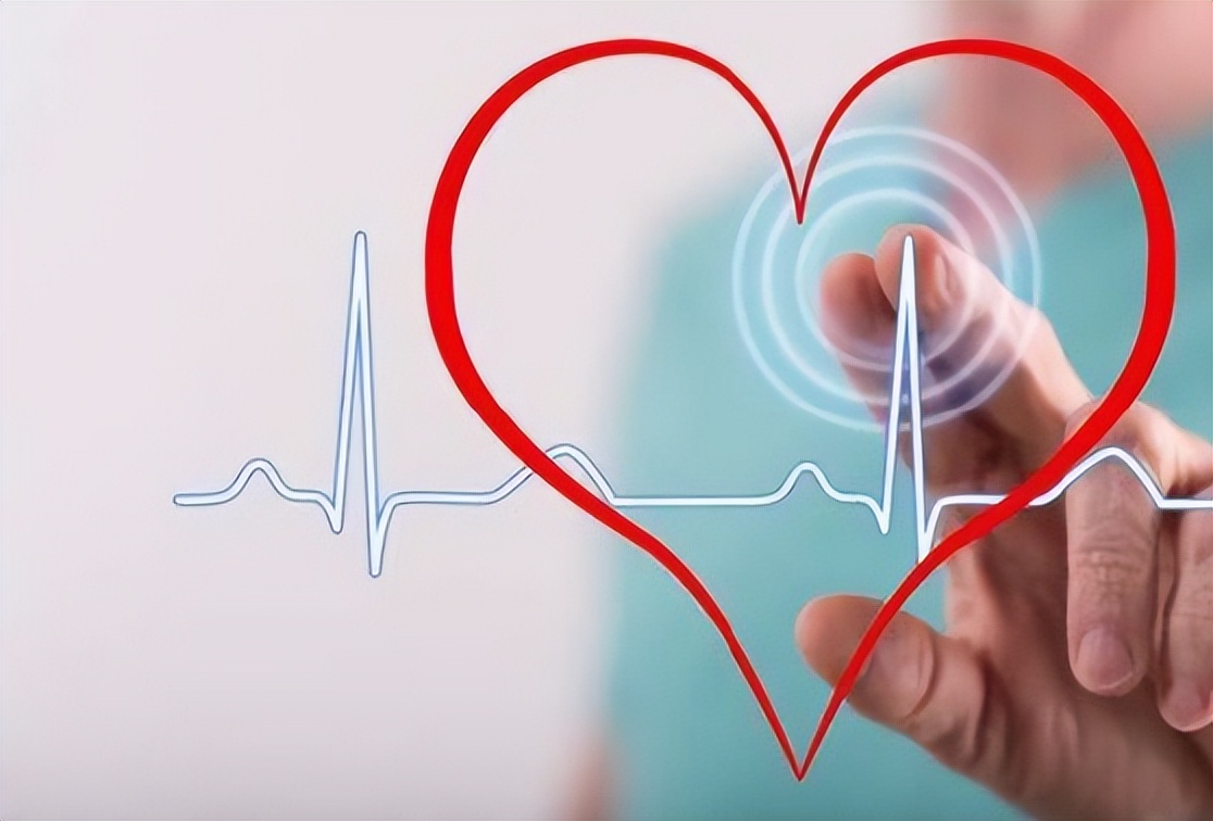 女性老是感觉心慌怎么回事,女子心悸一直联系不上