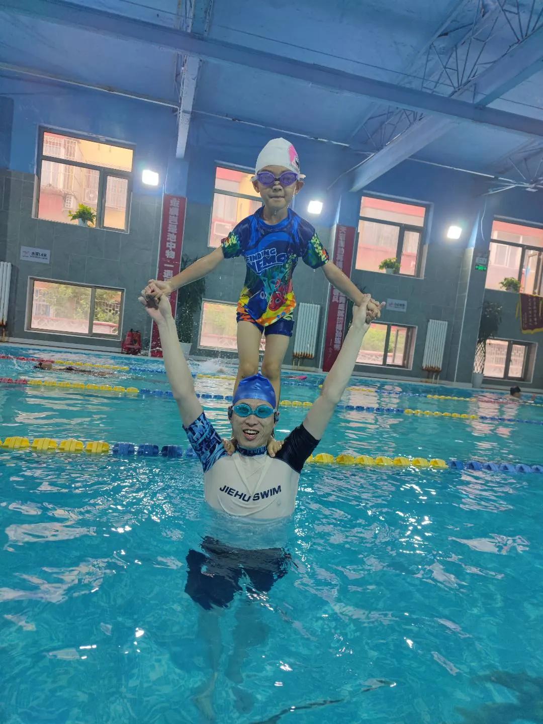 中体盛世游泳运动学校团购,中体盛世游泳健身中建二局店