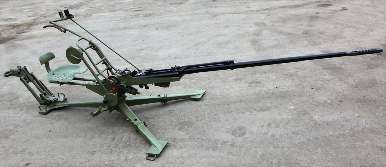 我家电脑支架上了战场！前南斯拉夫高射炮魔改，用中国监控摄像头