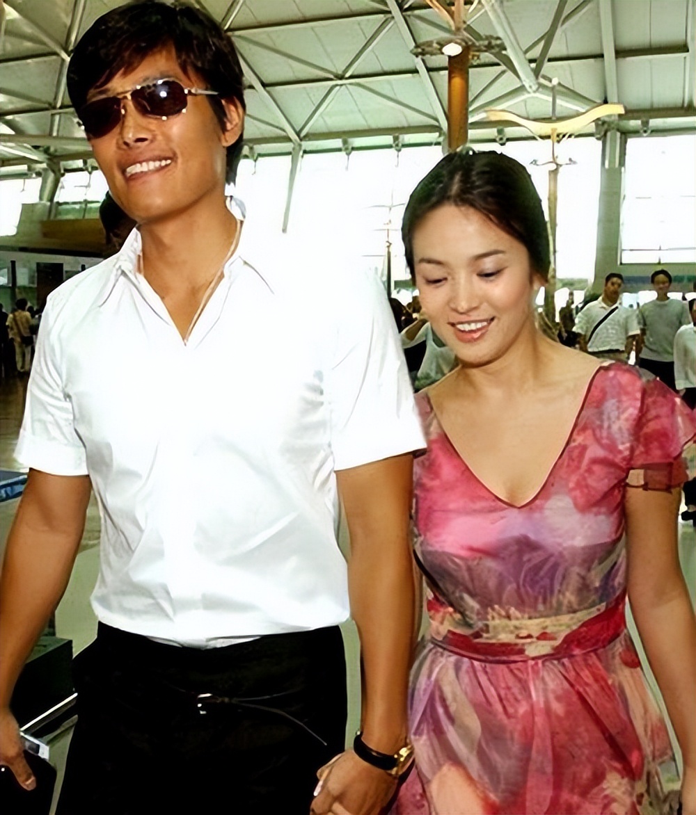 宋仲基离婚后与宋慧乔同台,宋仲基离婚后与宋慧乔见面