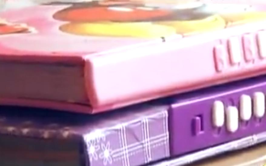 女孩得了怪病的故事,18岁女孩离奇怪病全集