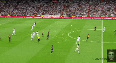 c罗被教练举起来,主教练不让c罗首发的理由