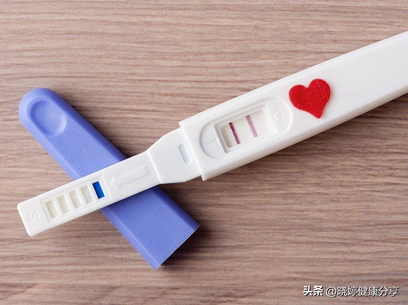 测孕纸两条线但是b超显示没怀孕,验孕试纸两条杠但是b超做不出来