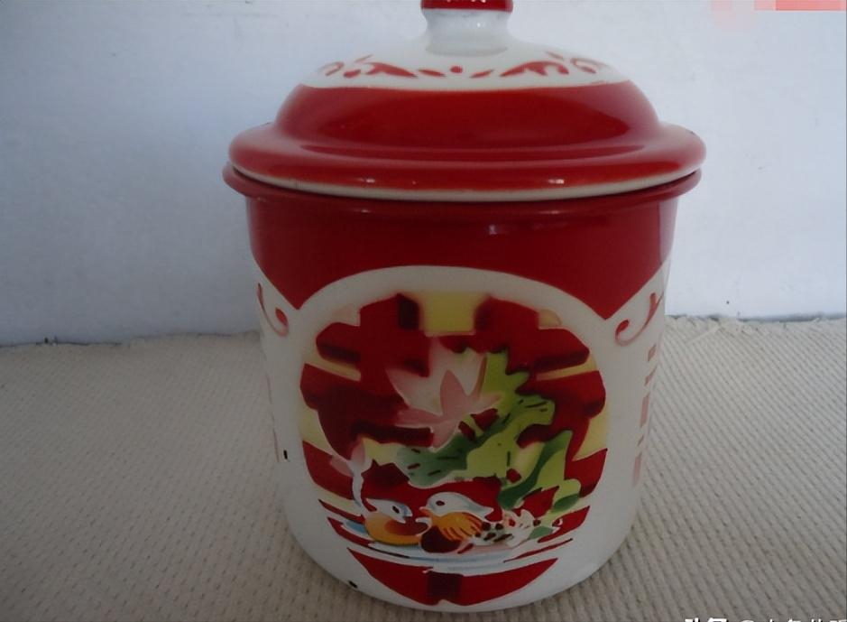 40年前供销社卖过的20个生活用品,七八十年代供销社卖的日用商品