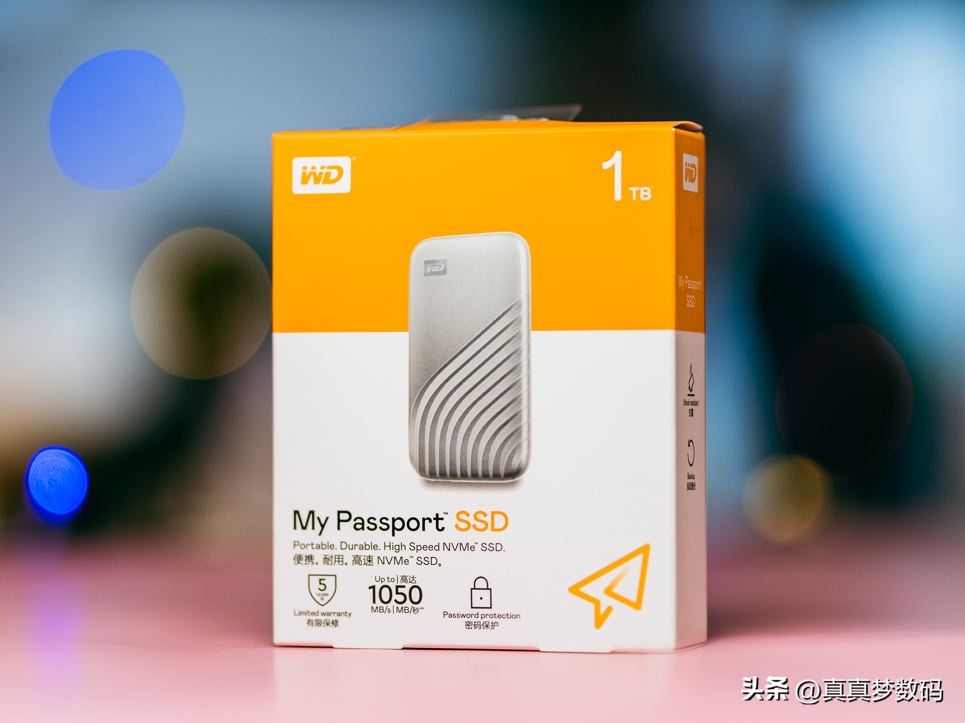 wd固态移动硬盘推荐评测,wdmypassportssd移动硬盘拆解