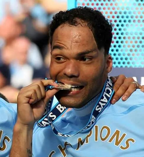 世界足球前十大帅哥排名,足坛丑男排名