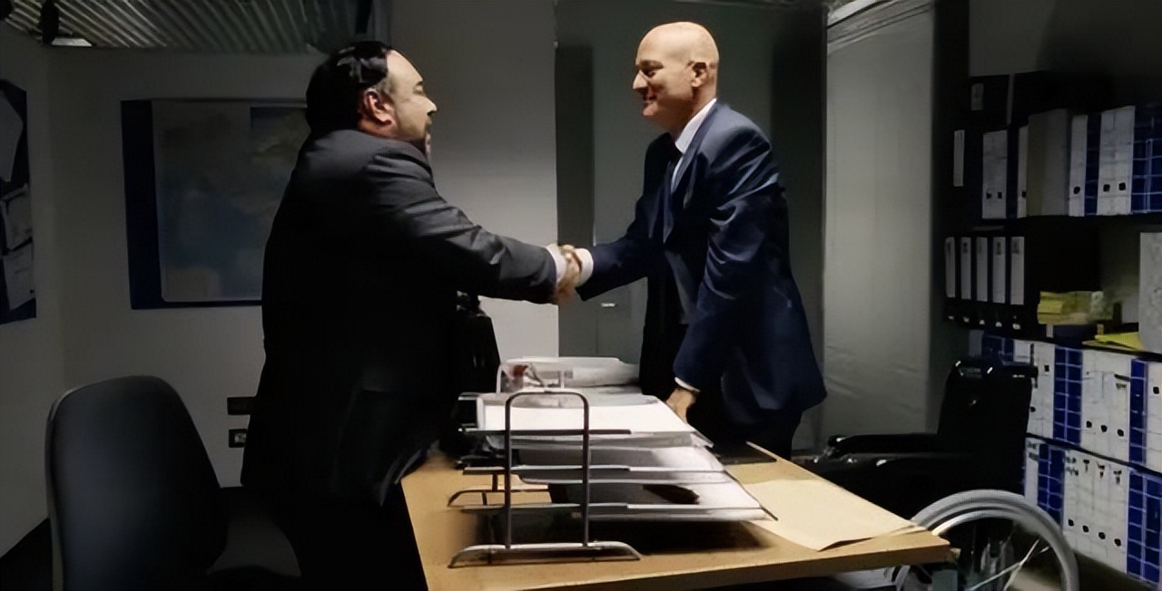 意大利南部*手党黑**遍地?这部搞笑电影彻底颠覆你的想象