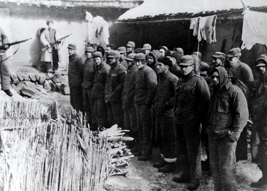 抗美援朝时，战犯吴绍周提出2条妙计对付美军，毛主席：提前特赦