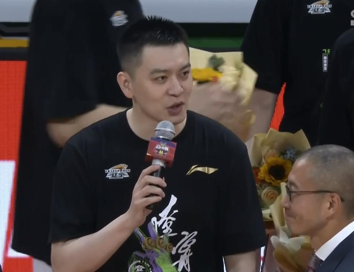 辽篮总冠军衣服,浙江队夺冠球衣