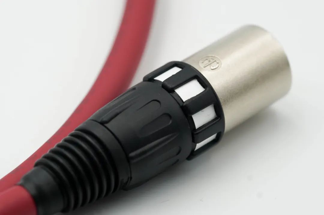 VDH四层屏蔽双芯平衡AES同轴线拒绝任何电阻误差及传输损失