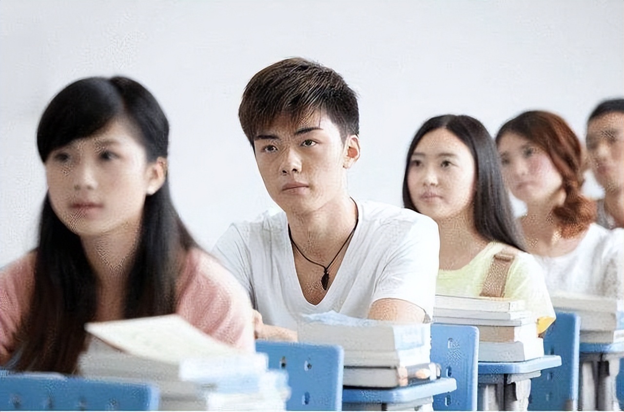 大专生是专科生吗,大专生算是专科生吗