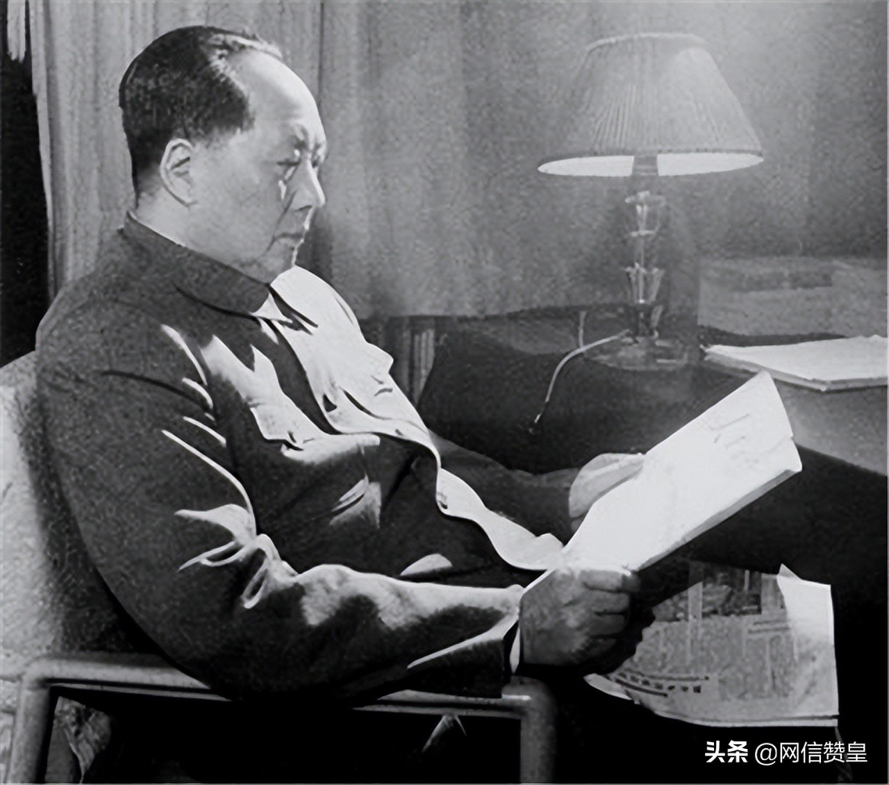 【*党**史百年】毛主席为什么在大多数人同意枪决*世友许**的时候要救他？