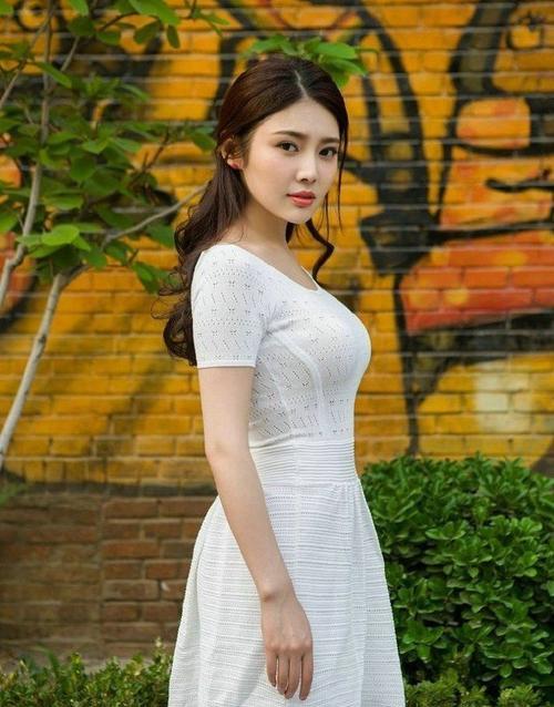 刘流是赵本山徒弟吗,刘流和李金斗同台