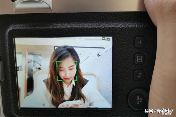 富士instaxminievo多少钱,富士instaxminievo功能