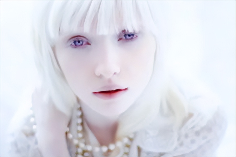 为什么外阴有一根白毛,女的外阴有好多白毛怎么治疗