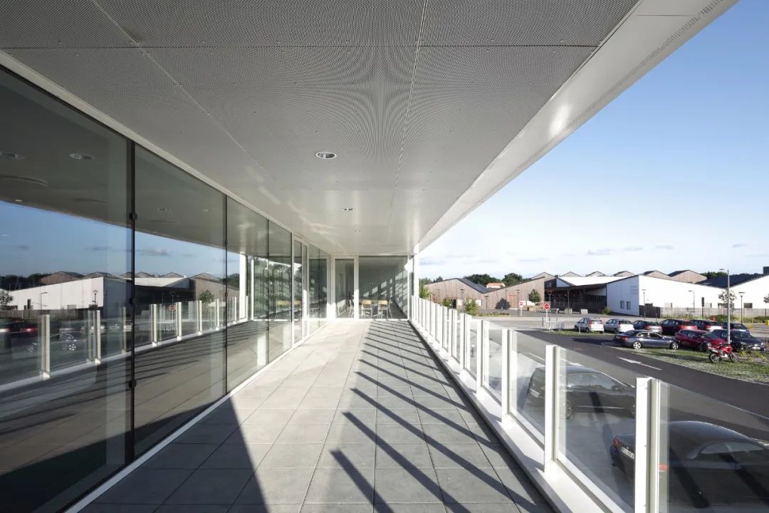 体育馆外观设计,简约体育馆装修多少钱一平