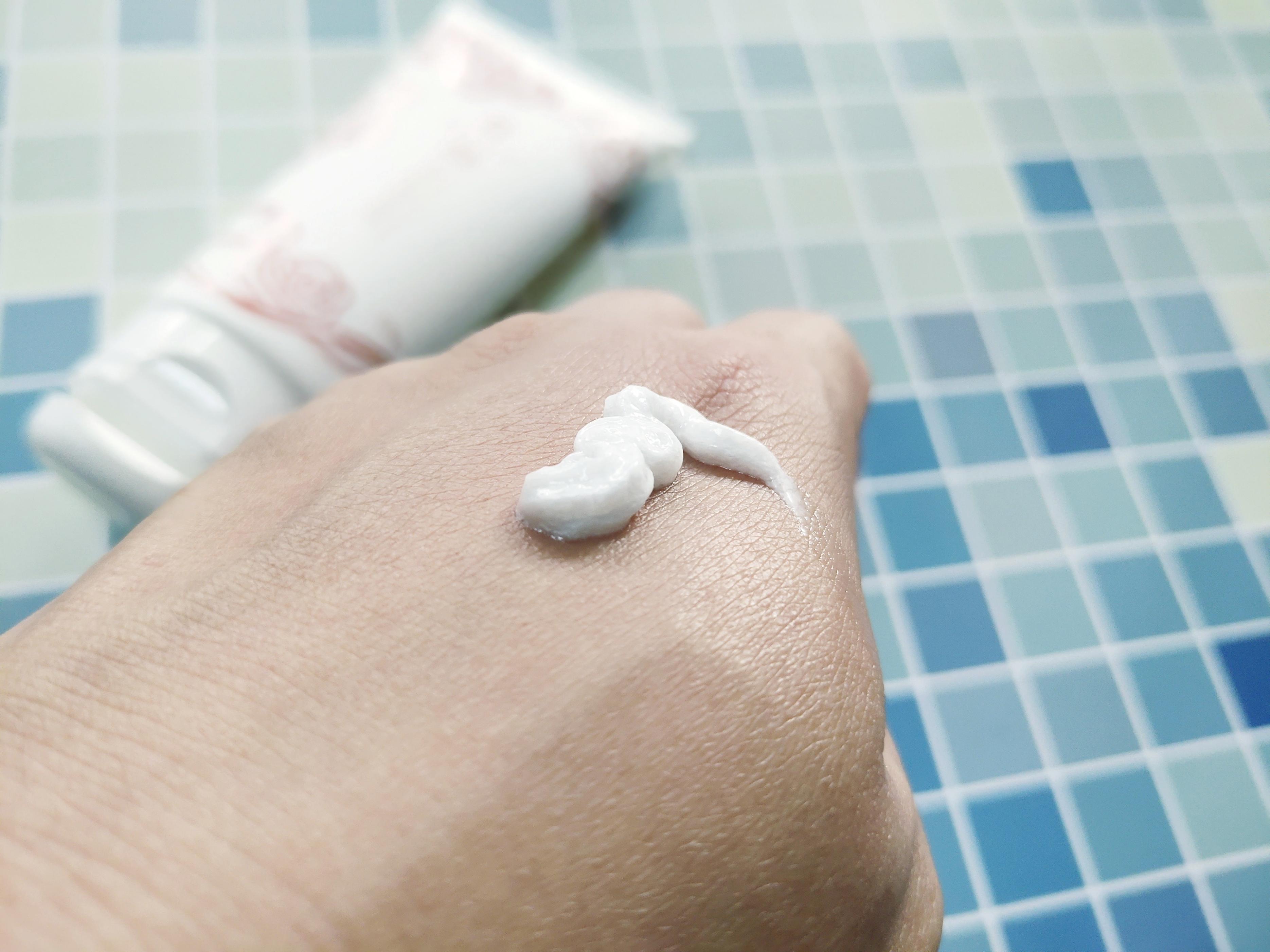 昔颜灵芝舒润洁面乳适合肤质,昔颜灵芝舒润洁面乳