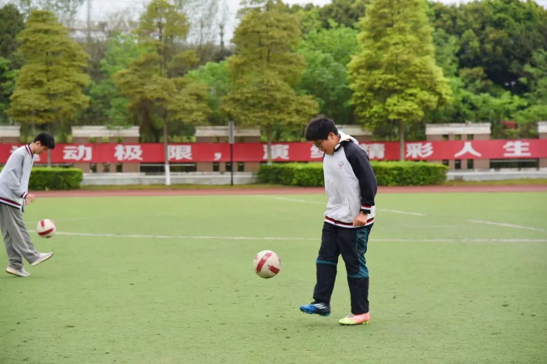 成都为明学校新津招生,新津为明学校可以学表演吗