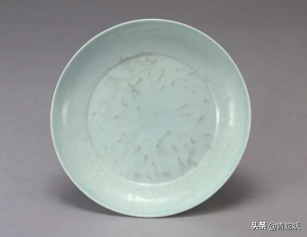 元代有青花瓷吗,元代青花釉的特点