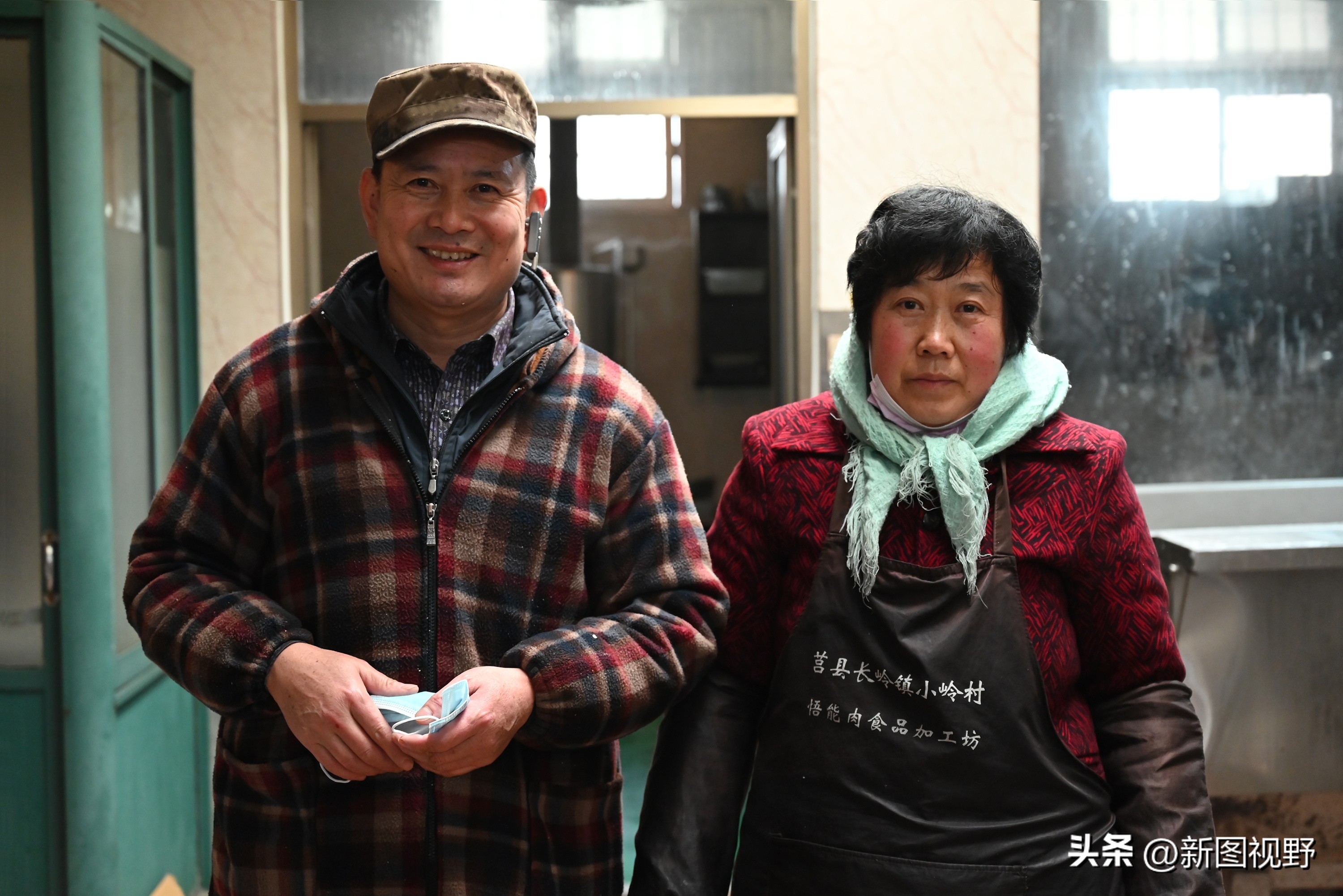 农村夫妻秘制“下酒菜”，4个月卖掉5000多个猪头，进账100多万元