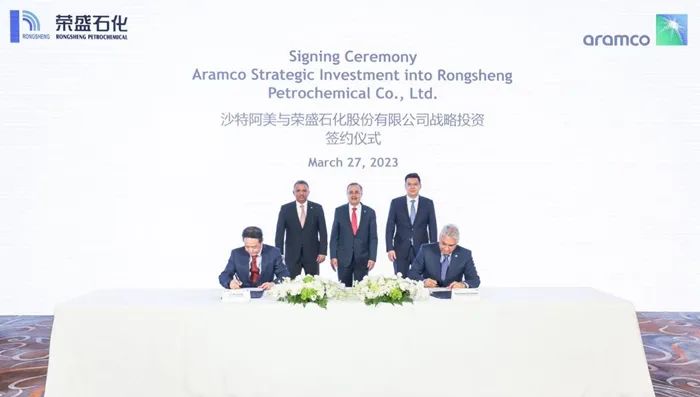 外资爆买a股后市怎么样,外资买爆的8只行业龙头