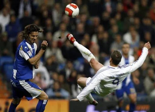 今日足球利物浦vs切尔西分析,利物浦vs维拉伯恩茅斯vs曼联