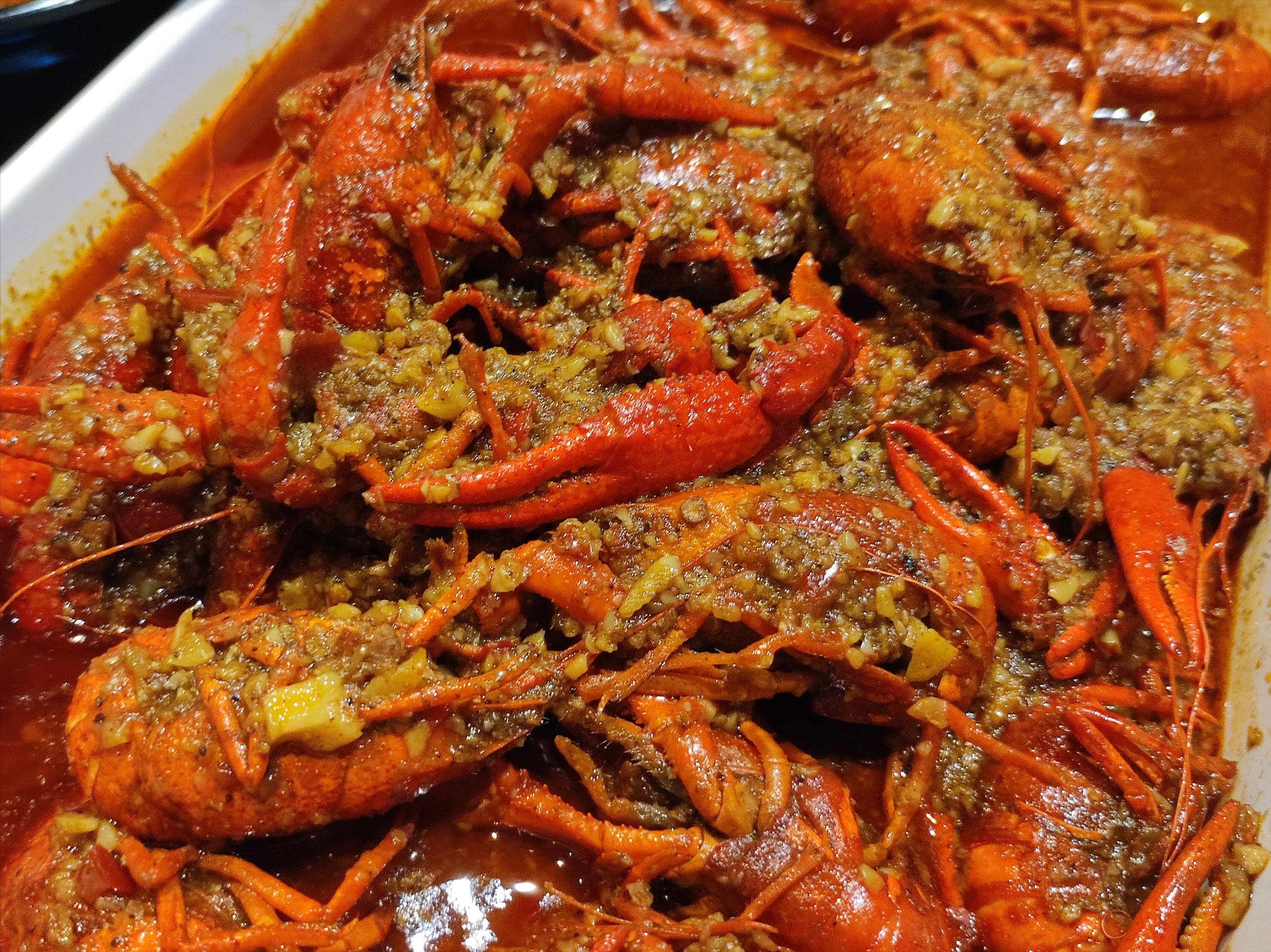 吃小龙虾差点吃进了医院,因为吃了小龙虾住院