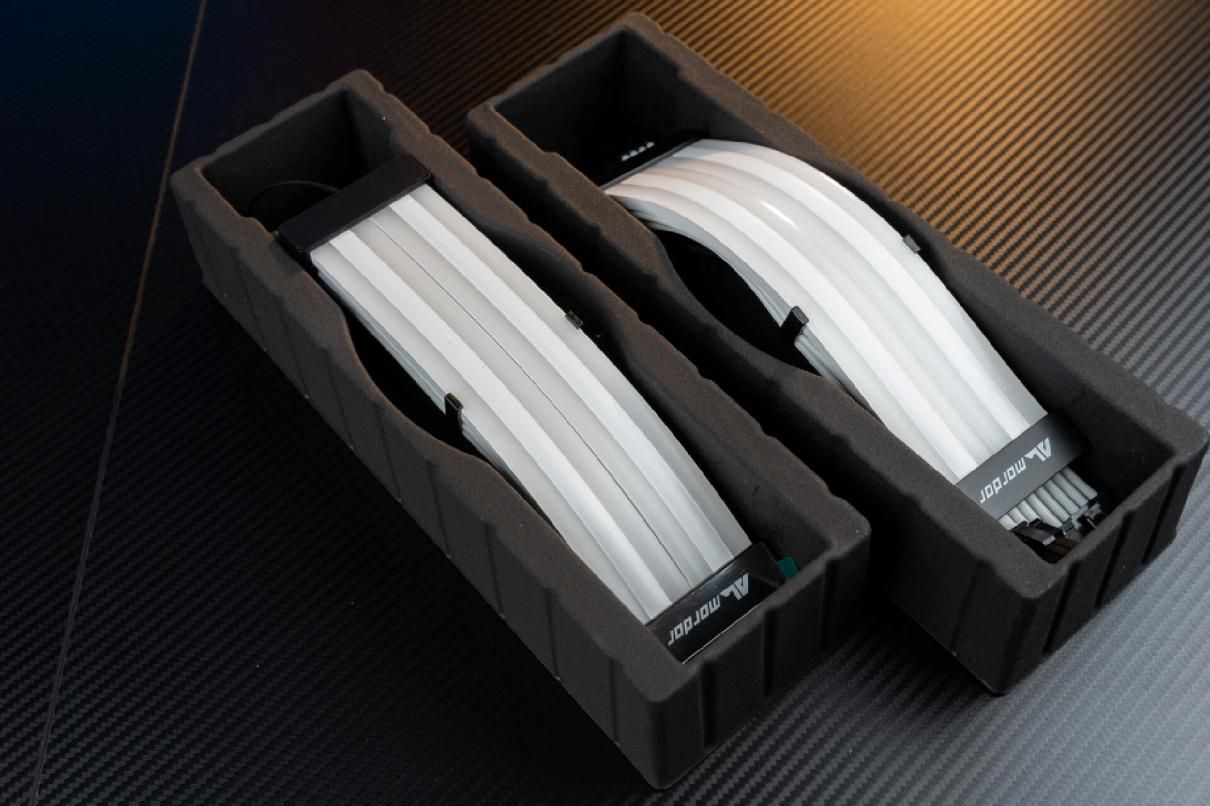 二百三的电源够用吗,两百机箱