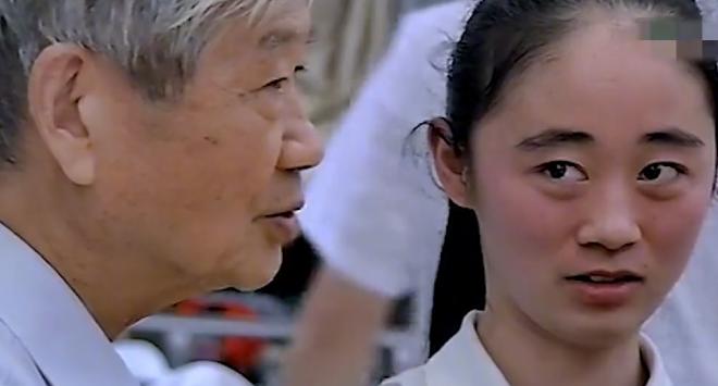 老伴老年痴呆的感人故事,老人脑梗感人故事