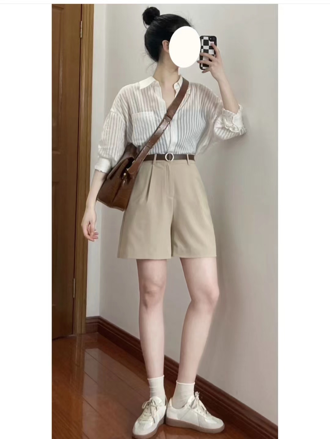 夏天短裤上衣搭配什么鞋子好看,白色短裤配什么上衣和鞋子好