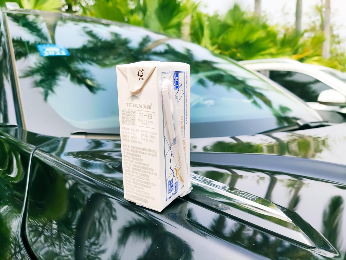 天润浓缩纯牛奶适合多大小孩子喝,口感纯正奶香浓郁