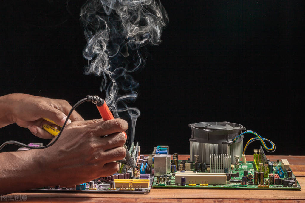 男人至死是少年痴心不改配图,男人至死是少年高清图片