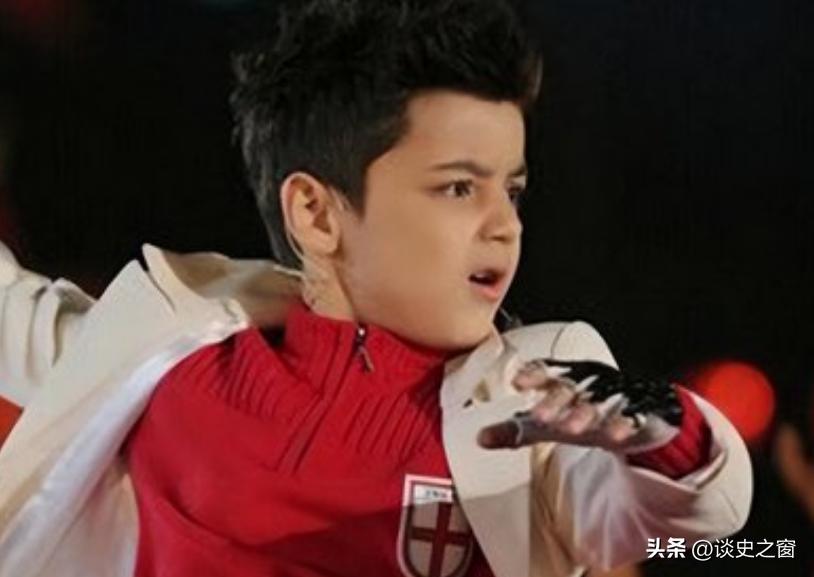 童星阿尔法为什么秃了,童星阿尔法秃头对比