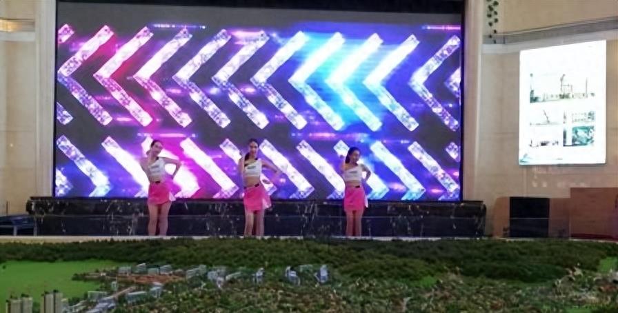 顶级大型歌舞团,豪华歌舞团