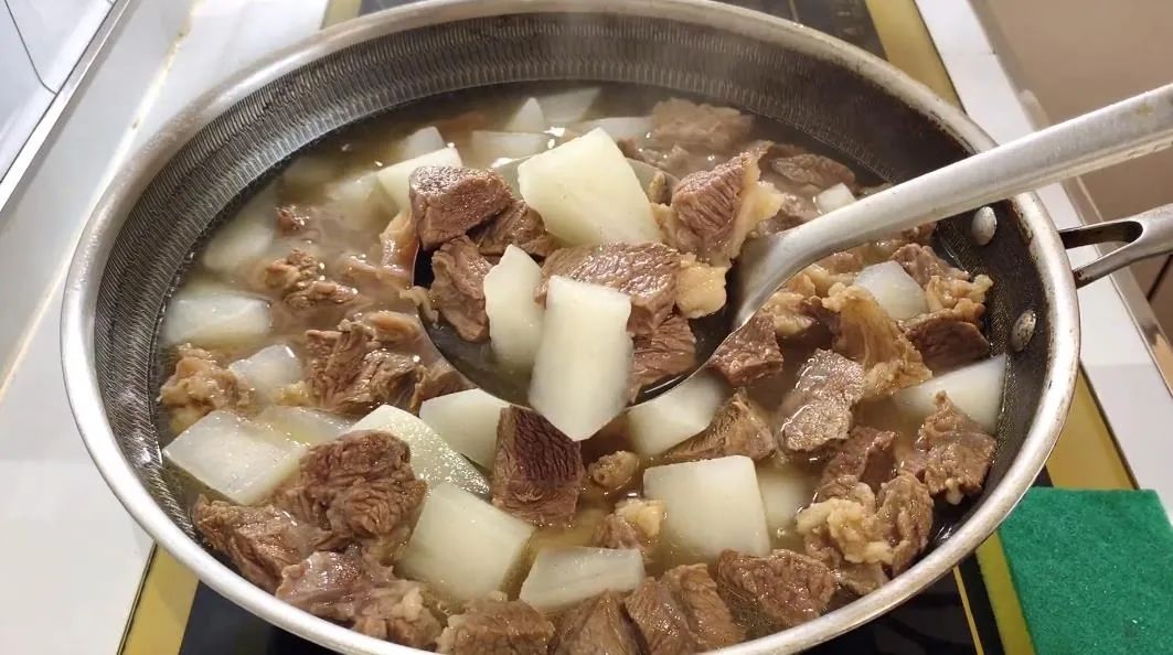 什么食物可以增强免疫力抗病毒 (抗病毒中吃什么食物增加免疫力)