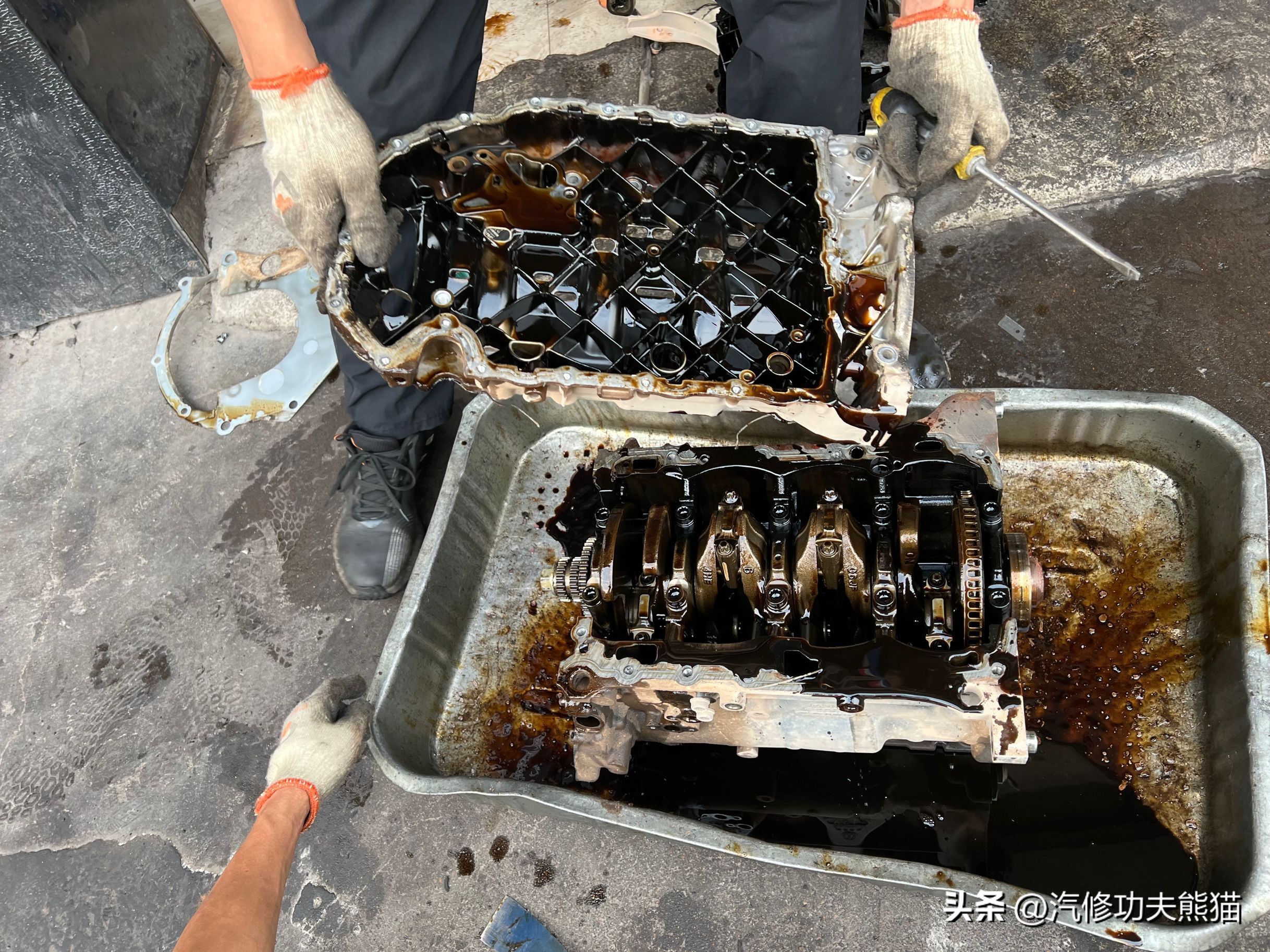 大众途观三百公里烧一升机油,途观3代发动机烧机油