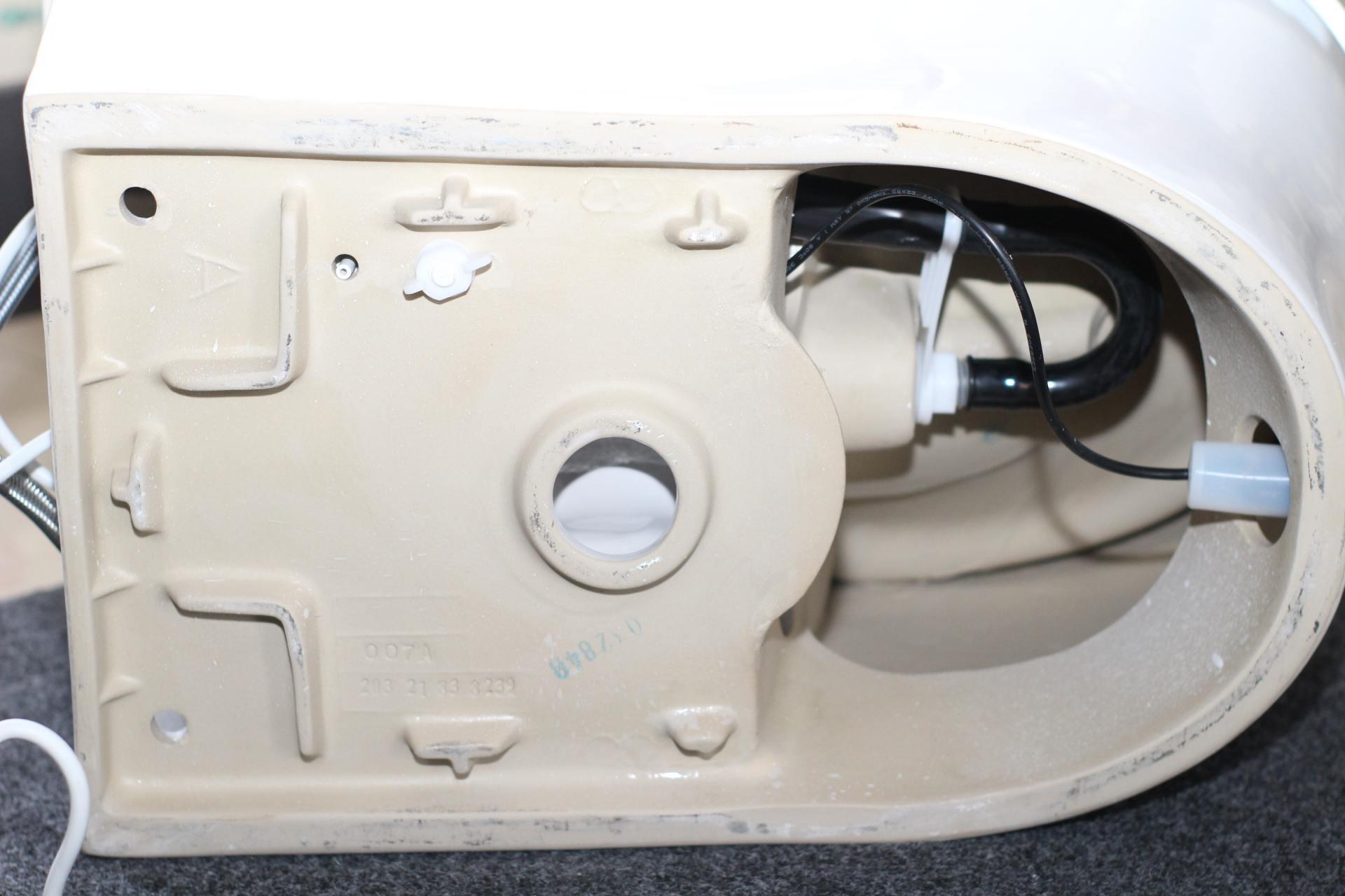 一脚踢的车你开过，一脚踢的马桶你用过吗？