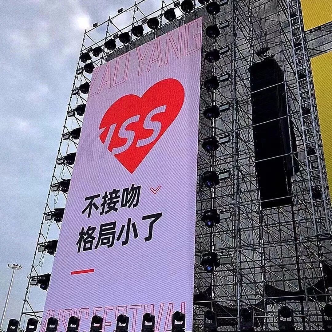 超有感觉的背景图伤感,小众超有感觉的背景图