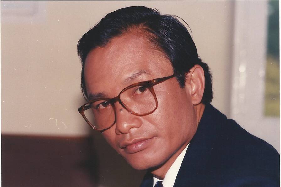 英雄本色人生低谷,英雄本色三个失忆男人创造经典