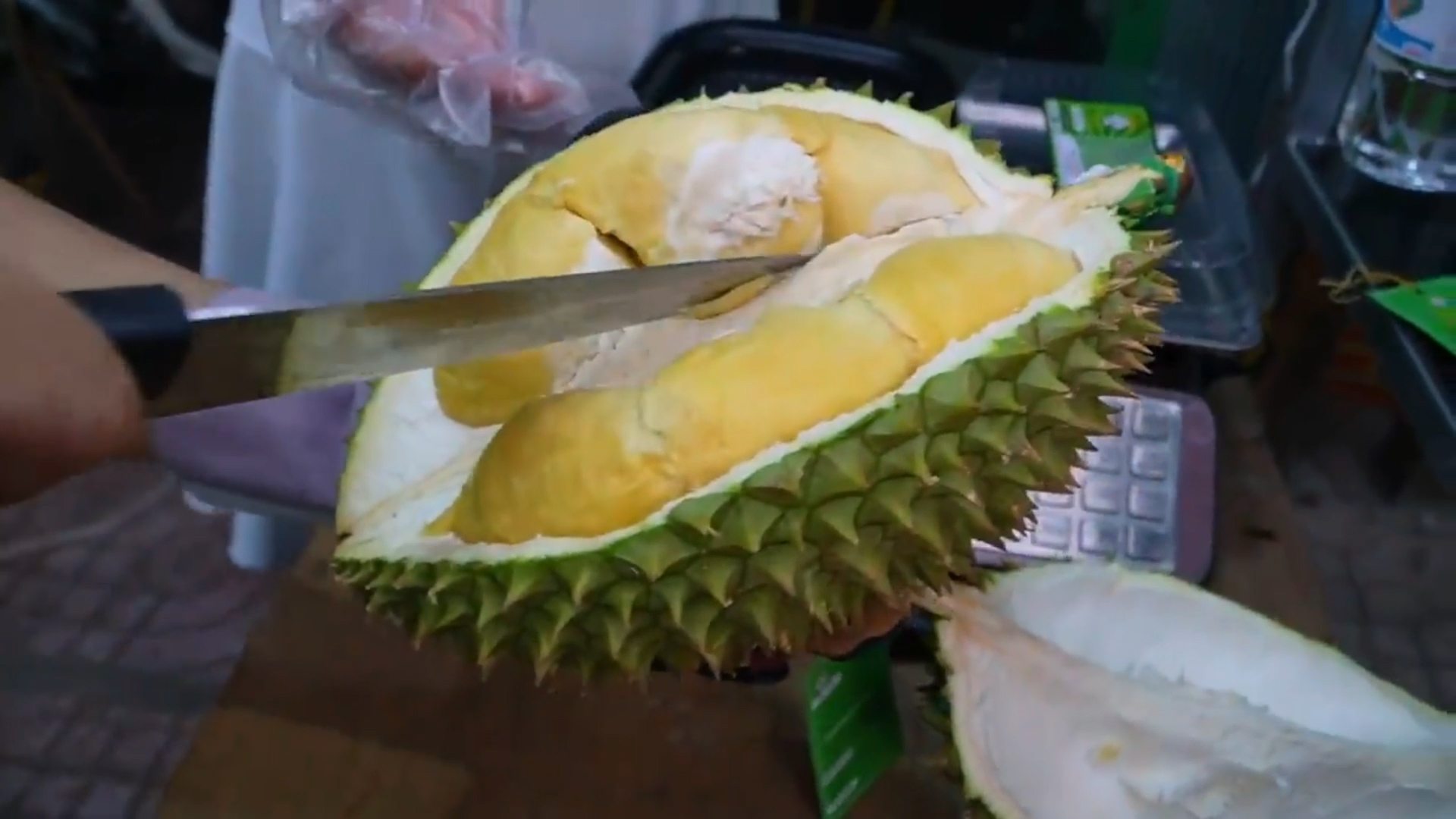 榴莲怎么挑没熟出果率高的,榴莲怎么挑不会踩雷