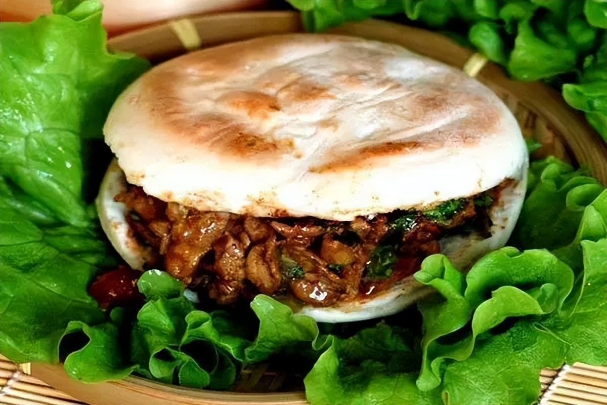 目前十大小吃排行榜有哪些啊,中国最受欢迎的十大小吃