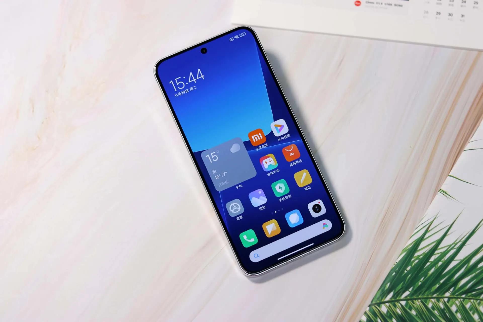 iqoo和小米哪个值得入手,iqoo跟小米哪个更值得入手